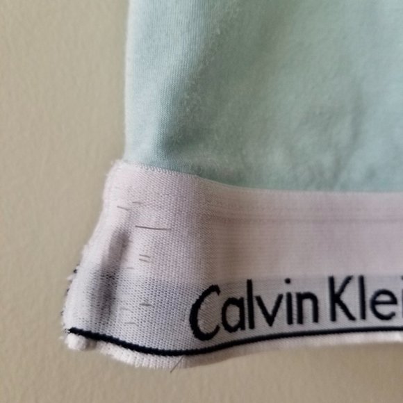 Two VUC Calvin Klein Cotton Women's Sports Bras - Picture 8 of 12